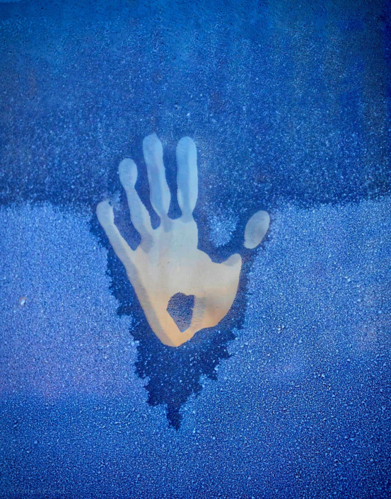 Vinner månedens bilde i mars Foto: Veronika Sund Tema: Frost Tittel: Hope