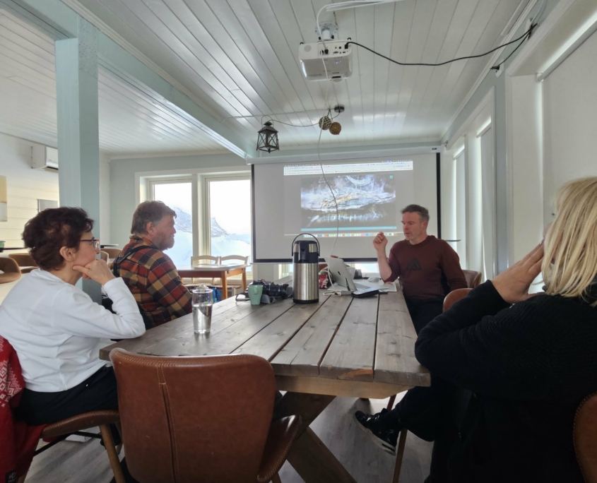 090fbafb-95a9-485c-acd2-9df12df24e01